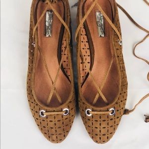 Halogen ballet shoes Cognac Perforated Lasercut
4